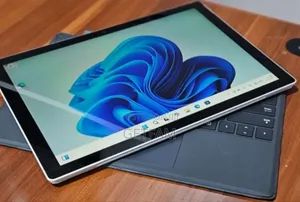 Photo - New Laptop Microsoft Surface 8GB Intel Core I5 SSD 128GB