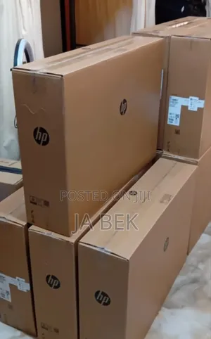 New Desktop Computer HP 200 G4 22 All-in-One 16GB Intel Core I7 SSD 1T