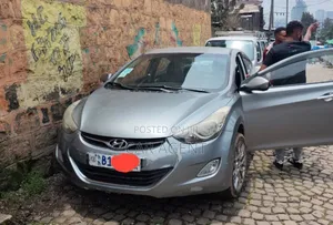 Hyundai Avante 2013 Gray