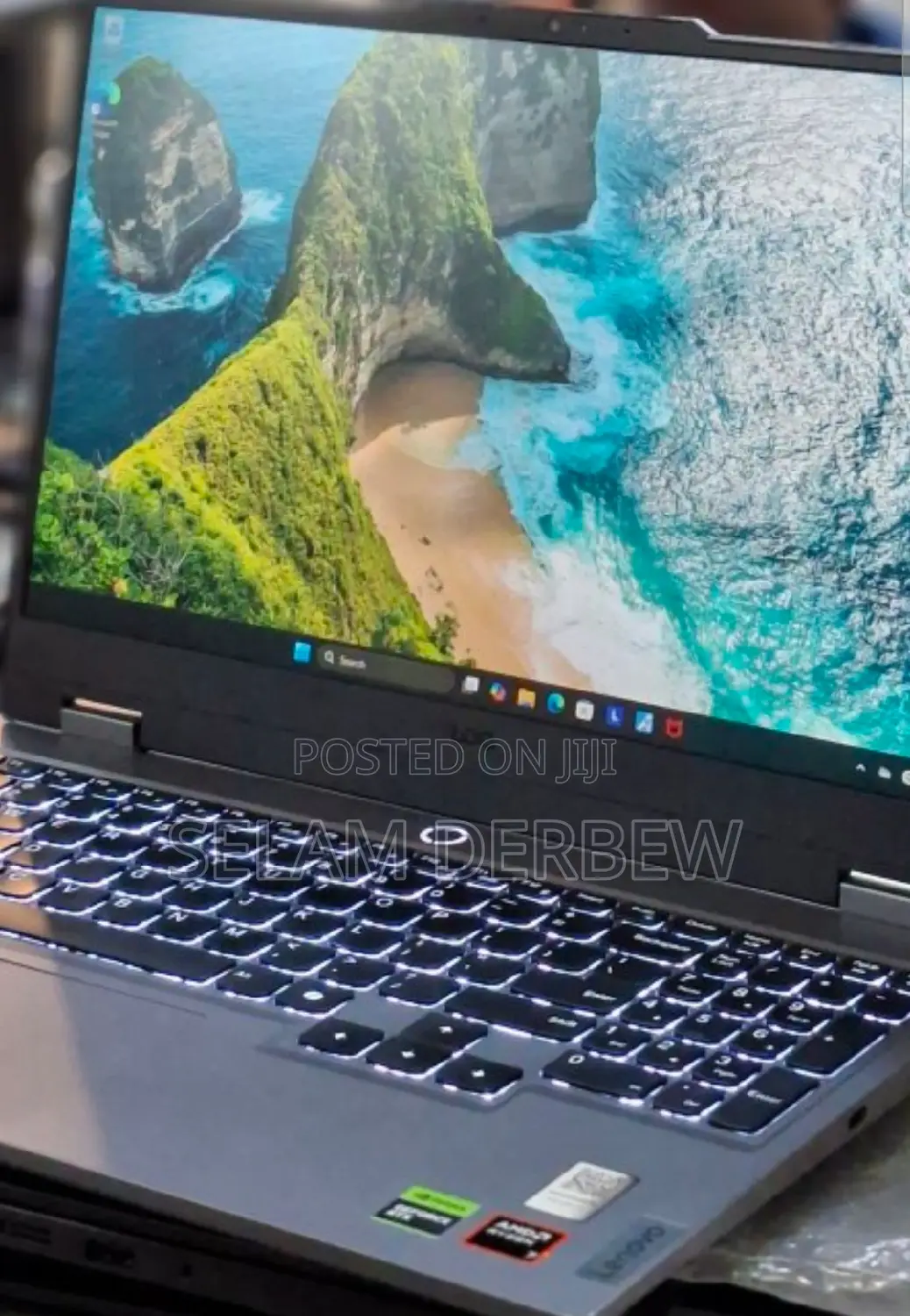 New Laptop Lenovo LOQ 15IRH8 16GB AMD Ryzen 7 SSD 1T