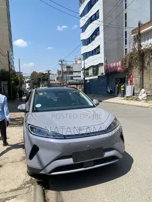 Photo - New BYD Sealion 7 EV 2025 Gray
