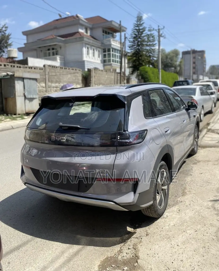 New BYD Sealion 7 EV 2025 Gray