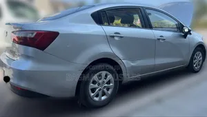Kia Rio 2017 Gray