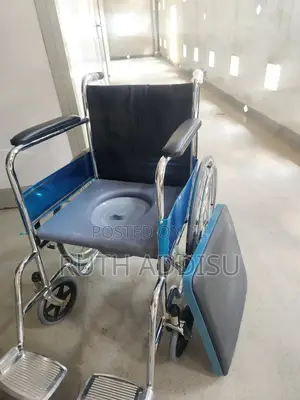 Photo - Commode Wheelchair鳵不wheelchair外界wheelchair寄送wheelchair建設wheelchair