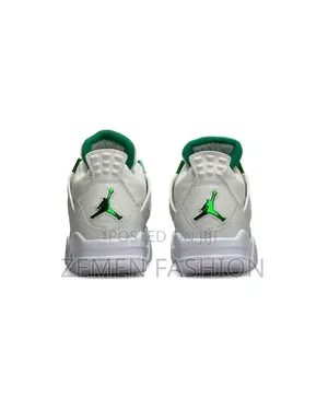 Air Jordan 4 White