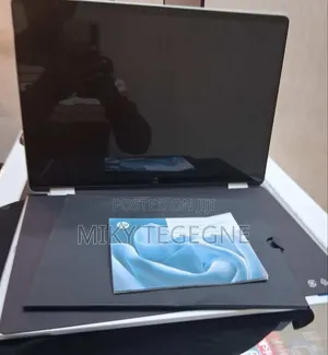 Photo - New Laptop HP OmniBook 5 Flip 16GB Intel Core Ultra 7 SSD 1T