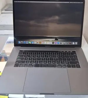 Photo - New Laptop Apple MacBook Pro 2019 32GB Intel Core I9 SSD 512GB