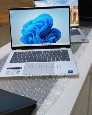 New Laptop HP OmniBook 5 Flip 16GB Intel Core Ultra 7 SSD 1T