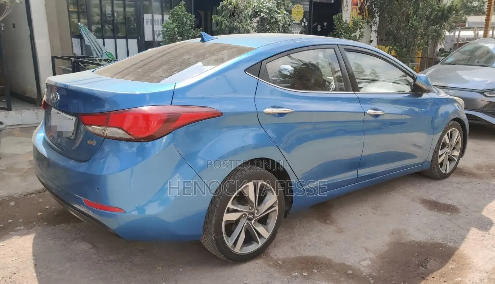 Hyundai Avante 2015 Blue