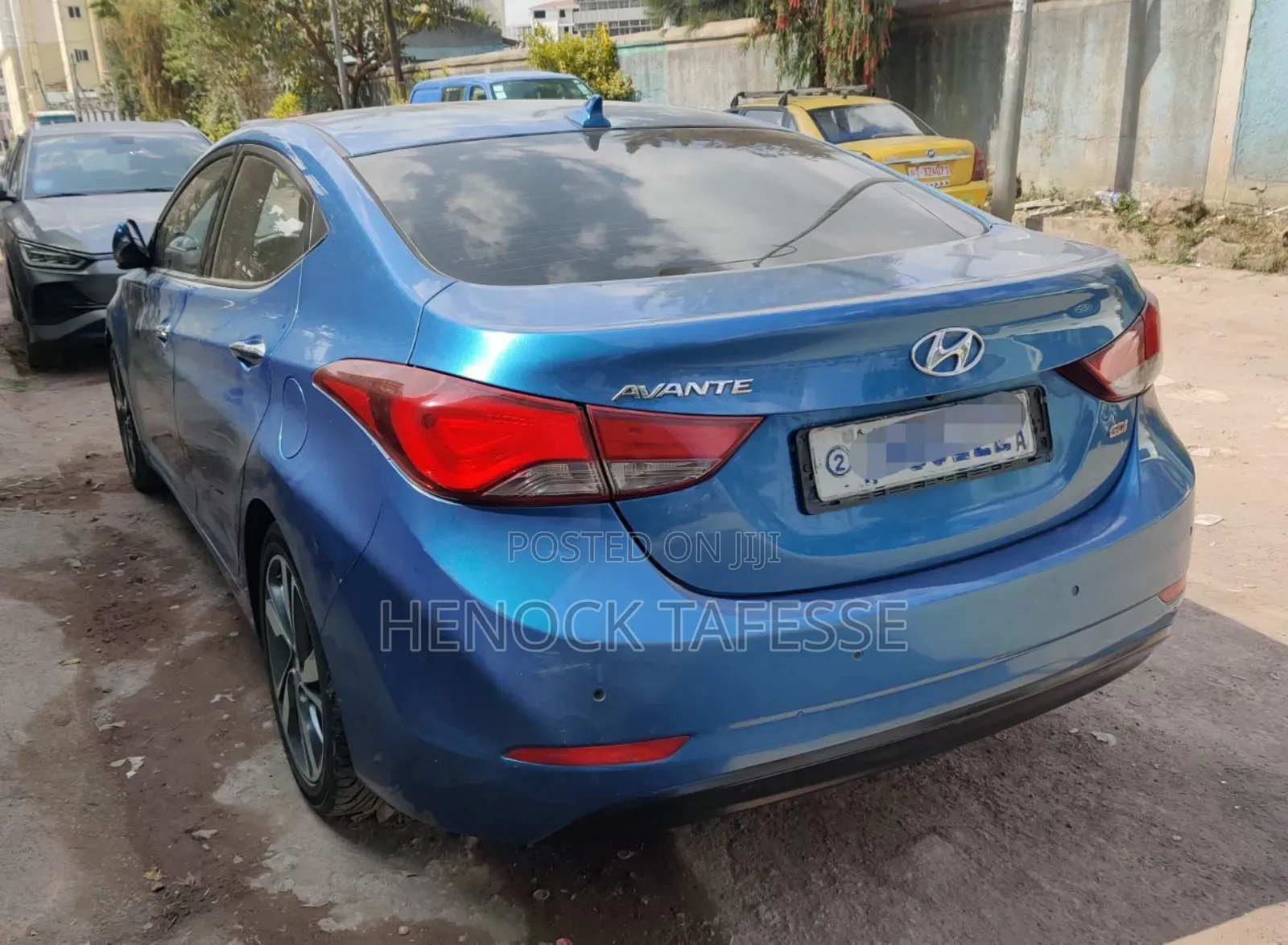 Hyundai Avante 2015 Blue