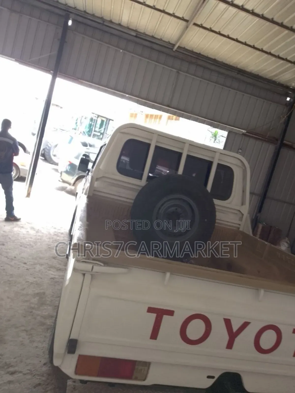 Toyota Land Cruiser 2018 White