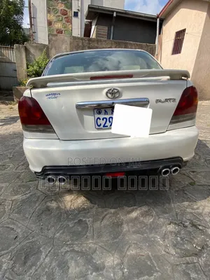 Toyota Platz 1.0 FWD 2005 White