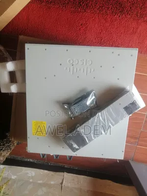 Cisco C9300-48p-a - Catalyst Switch