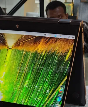 New Laptop HP Spectre X360 16GB Intel Core I7 SSD 512GB