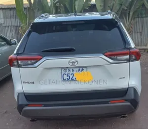 Toyota RAV4 2020 White