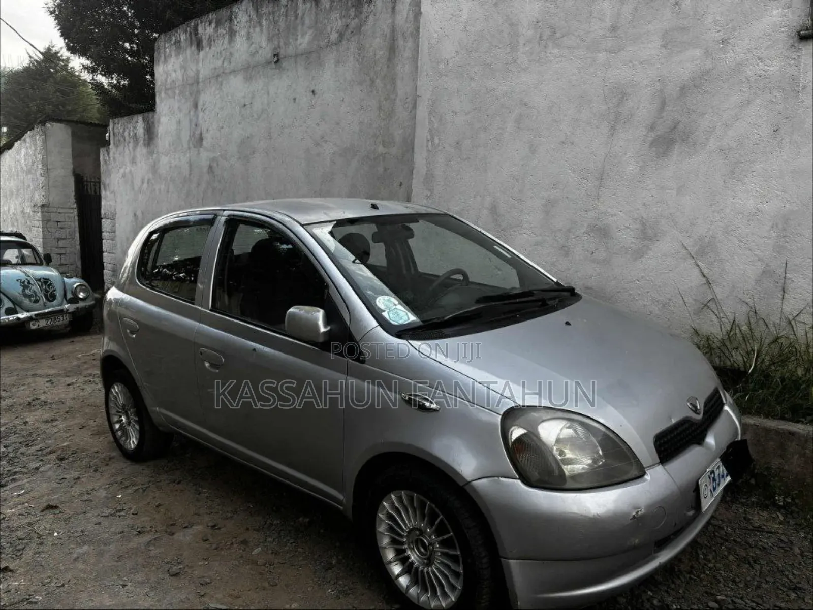 Toyota Vitz 1.0 FWD 5dr 2001 Silver