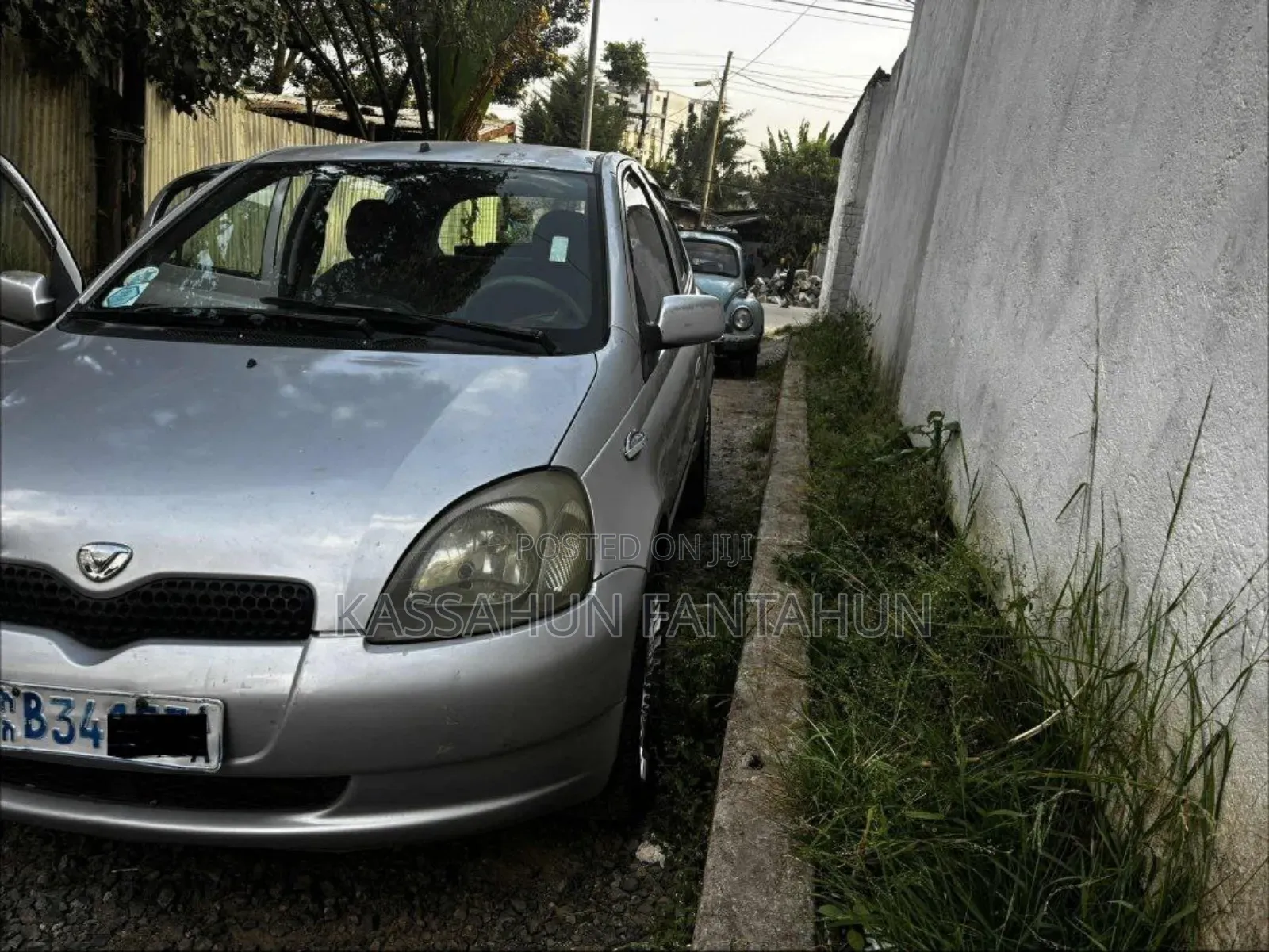 Toyota Vitz 1.0 FWD 5dr 2001 Silver
