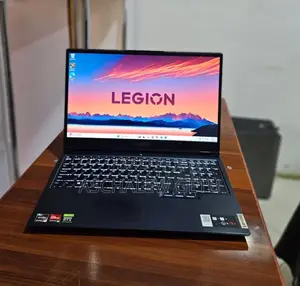 Photo - New Laptop Lenovo Legion 5 16GB AMD Ryzen 5 SSD 512GB