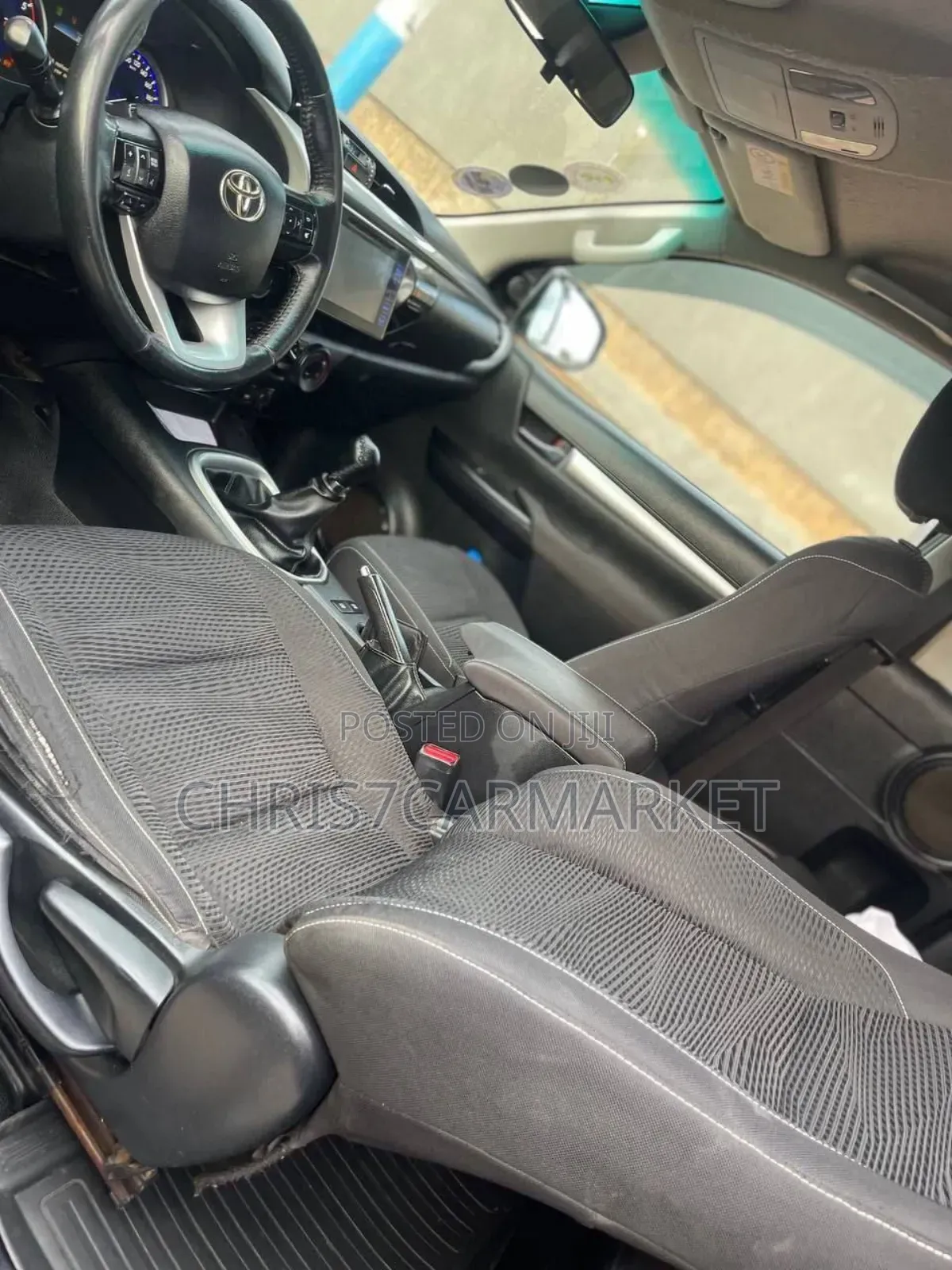 Toyota Hilux Revo Smart Cab Deisel 2.4 RWD 2017 Silver