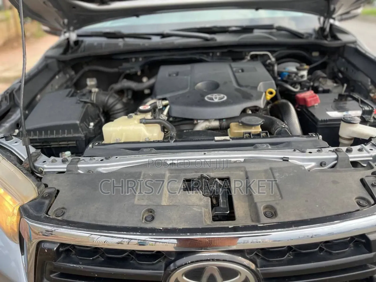 Toyota Hilux Revo Smart Cab Deisel 2.4 RWD 2017 Silver