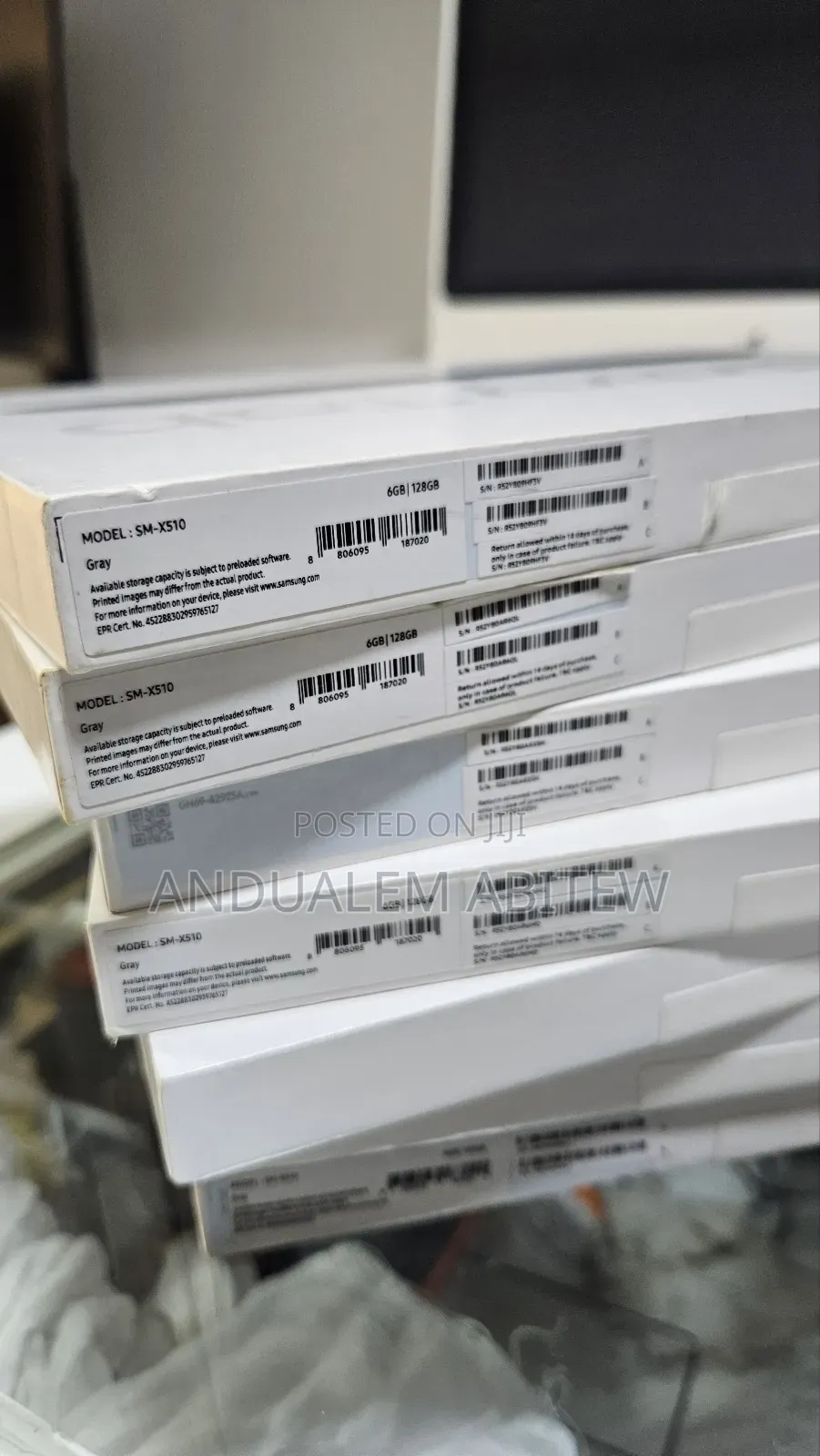 New Samsung Galaxy Tab S9 FE 128 GB Gray