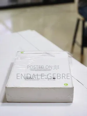 New Apple iPad (2022) 64 GB Silver