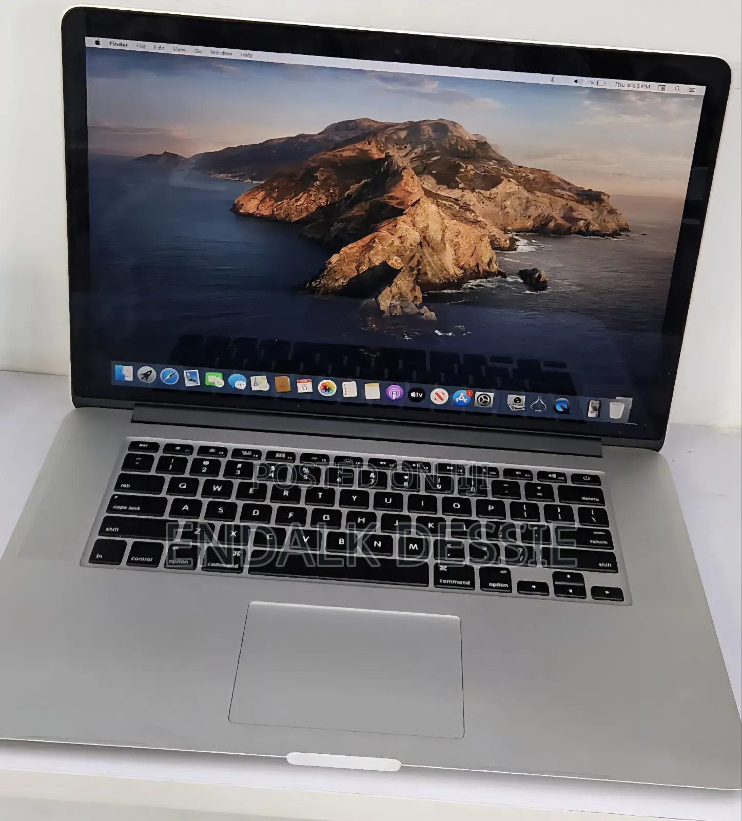 New Laptop Apple MacBook Pro 2015 16GB Intel Core I7 SSD 512GB