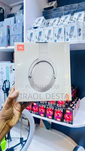 JBL Tour One M2 Headphones