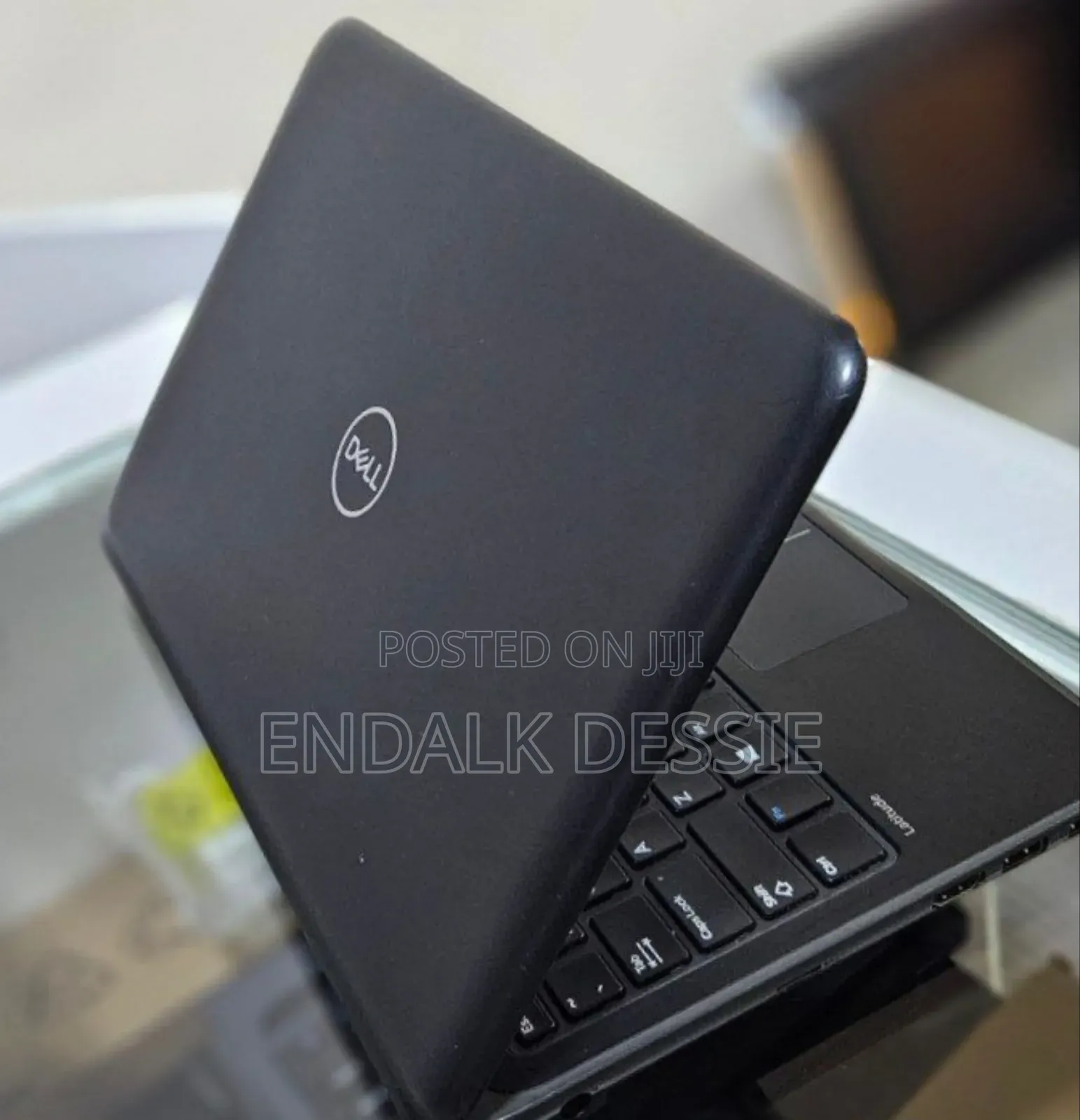 New Laptop Dell 8GB Intel Core I3 SSD 128GB