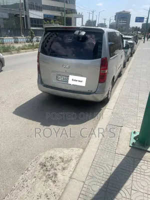 Hyundai Starex 2015 Silver