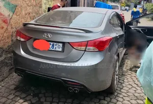 Hyundai Avante 2013 Gray