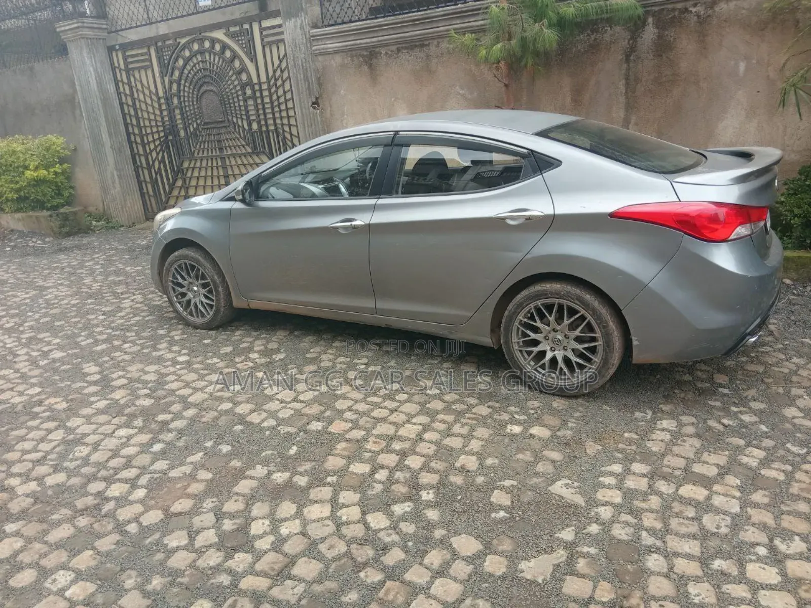 Hyundai Avante 2013 Gray