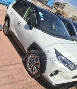 Toyota RAV4 2020 White