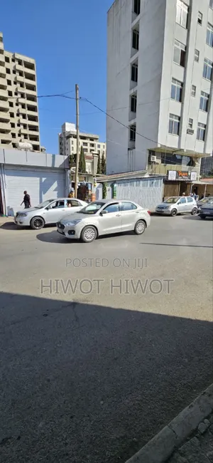 Furnished 3bdrm Villa in House, Bole for sale