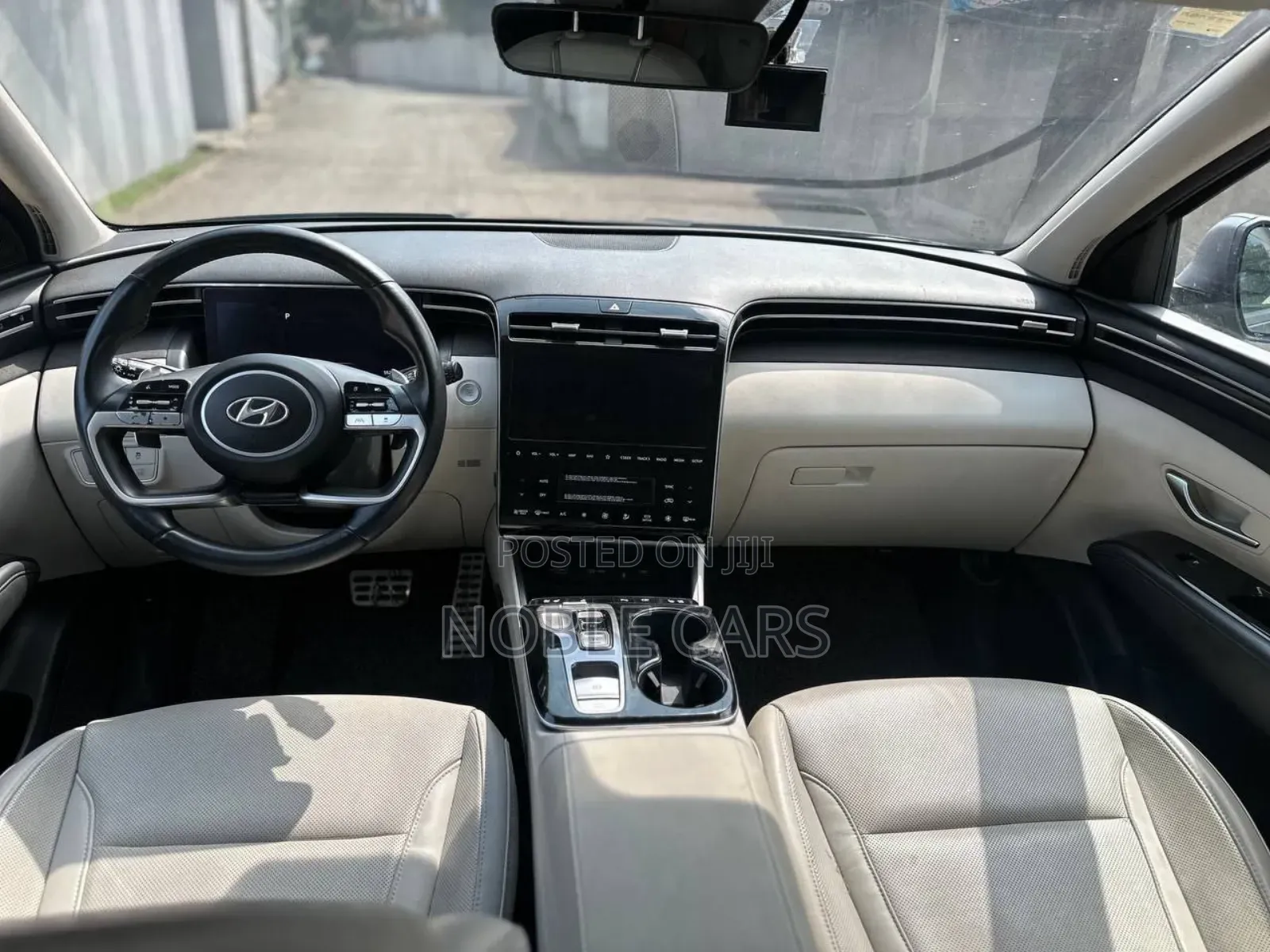 New Hyundai Tucson 2022 Gray