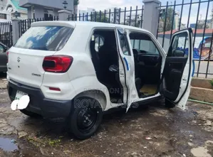 Suzuki S-Presso 2021 White