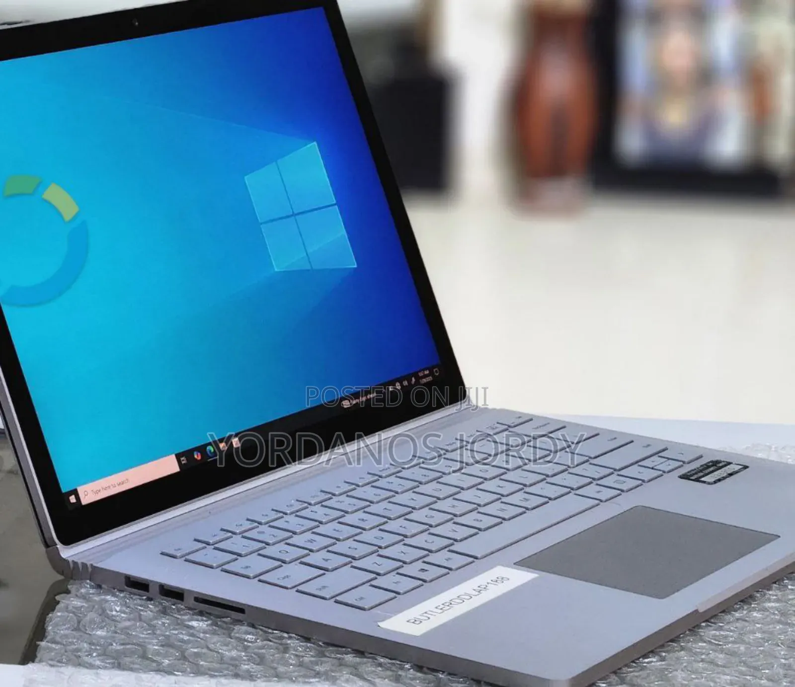 New Laptop Microsoft Surface Book 3 16GB Intel Core I7 SSD 256GB