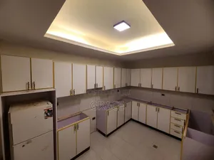 Uv MDF Kitchen Cabinat ክችን ካቢኒት በuv MDF በሚገርም ጥራት