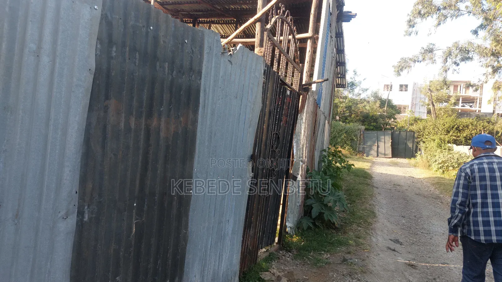 የከብት ማድለቢ Ware House