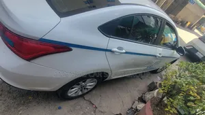 Chery Arrizo 5 2023 White