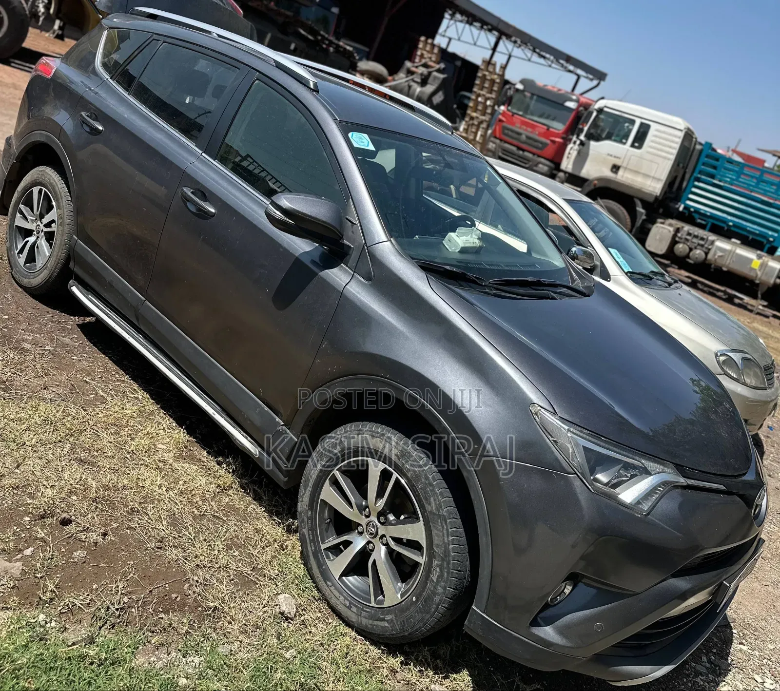 Toyota RAV4 Adventure 4dr SUV (2.5L 4cyl 6A) 2018 Gray