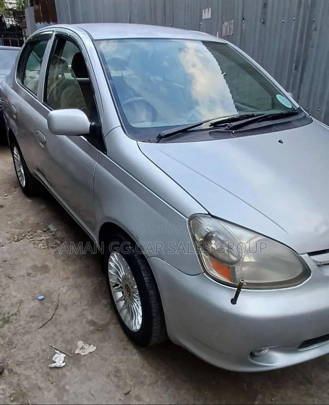 Toyota Platz 2003 Silver