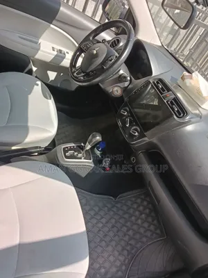 Mitsubishi Attrage 2021 Gray