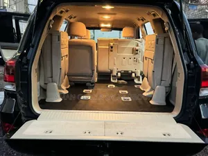 Toyota Land Cruiser 2018 Black