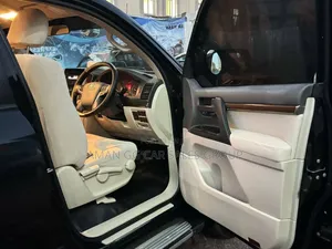 Toyota Land Cruiser 2018 Black