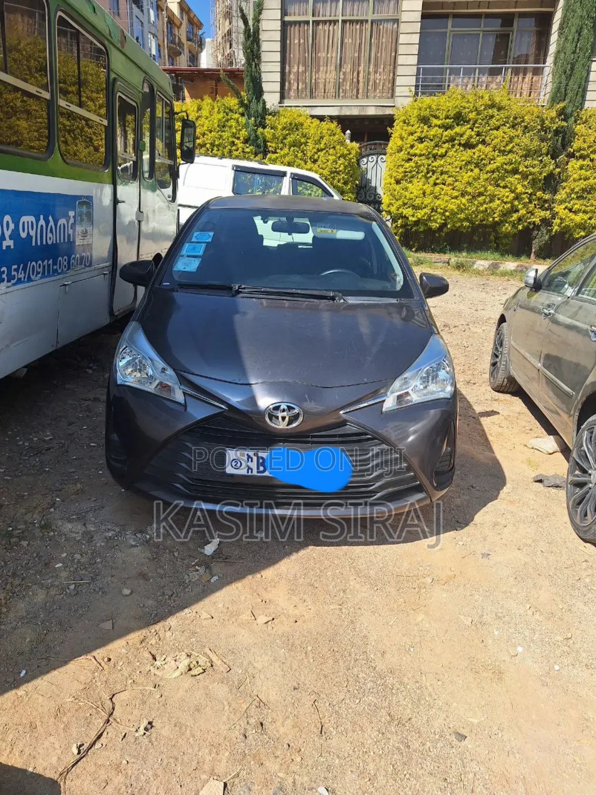 Toyota Yaris L Hatchback 5dr 2018 Gray