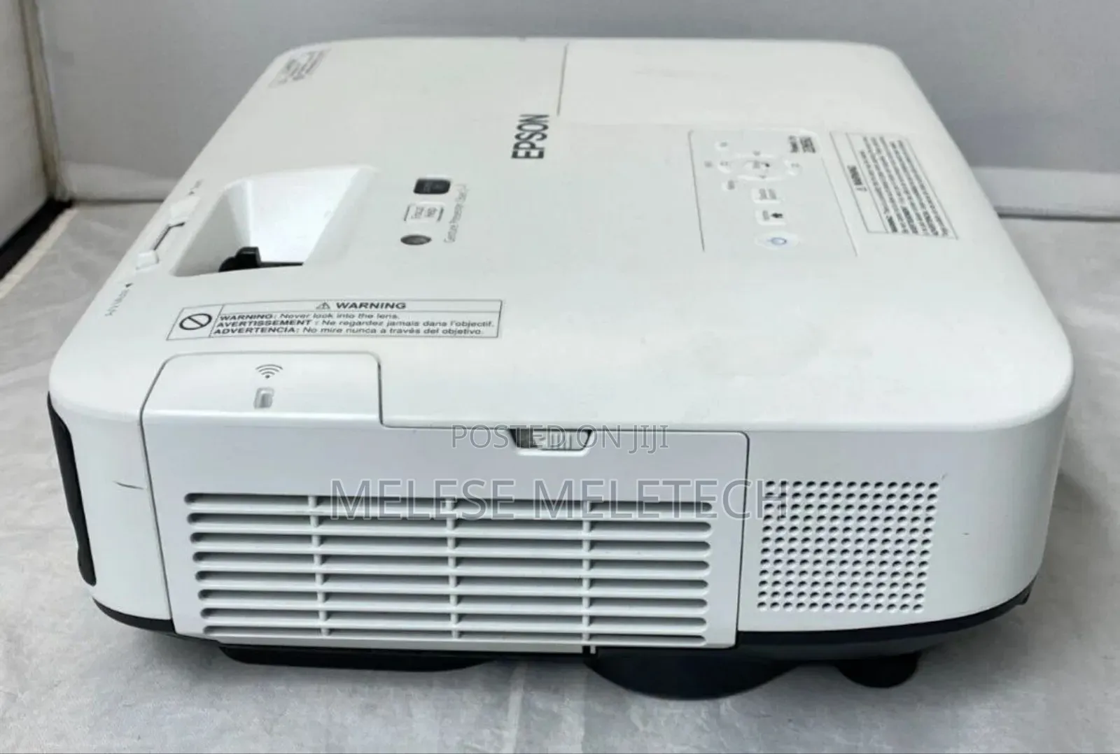 New Epson 2250u Model Wireless Projector