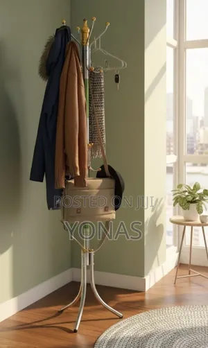  16 Hook Coat Hanging Stand