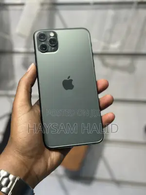Photo - New Apple iPhone 11 Pro Max 256 GB Green