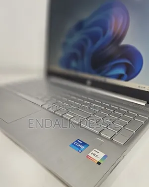 New Laptop HP 16GB Intel Core I5 SSD 512GB
